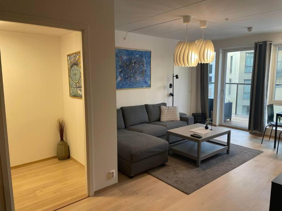 Nydalen/Storo- Ved T-Banestasjon Apartment Oslo Exterior foto
